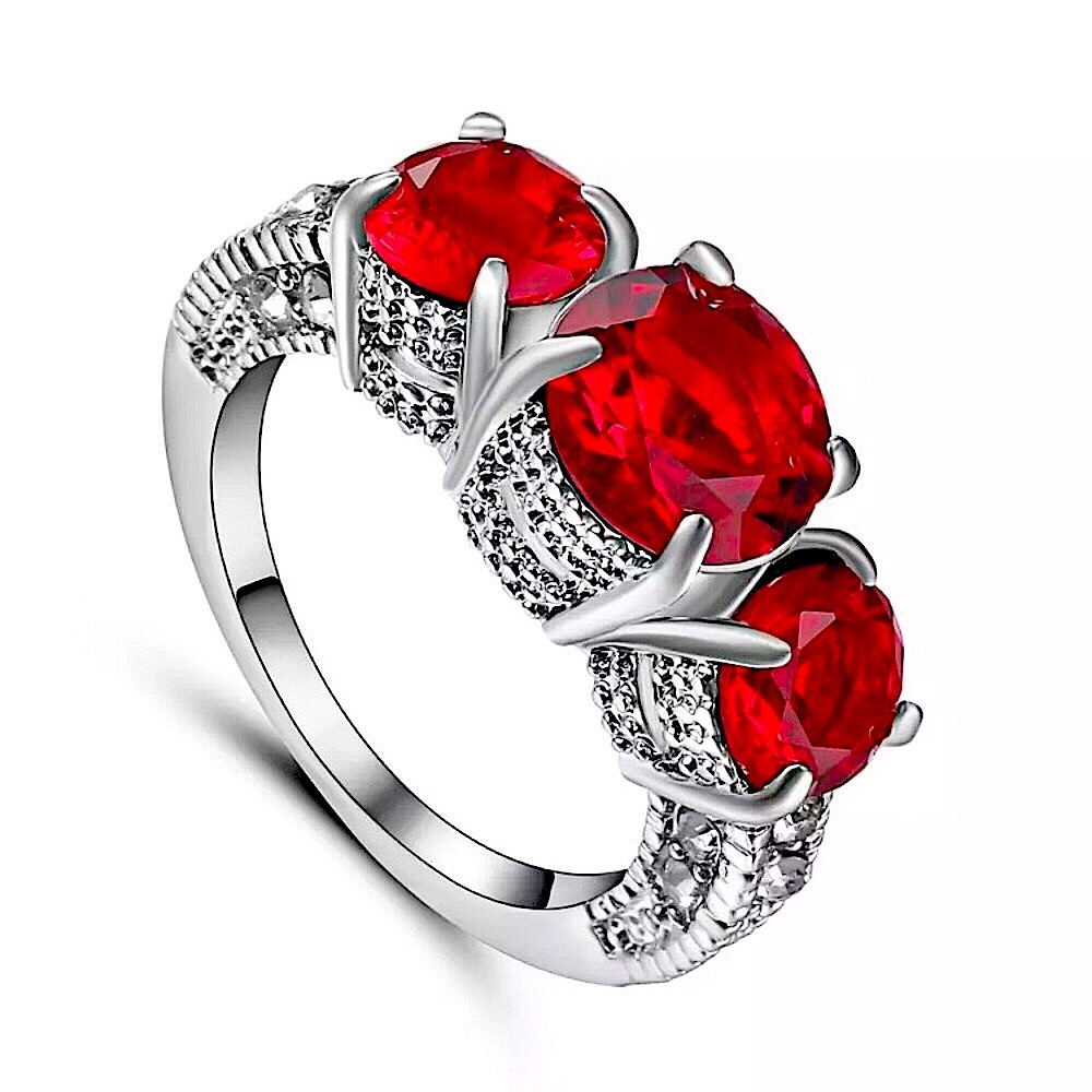 Ruby red cubic zirconia crystal ring 💍